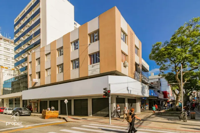 Sala comercial para aluguel no Centro de Pelotas/RS