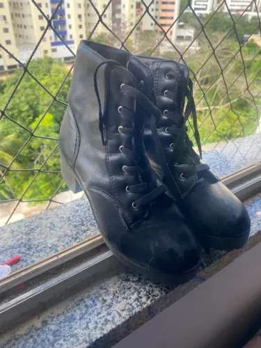 Bota de Couro Feminina 