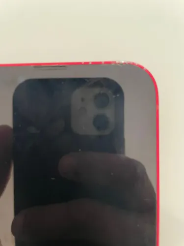 iPhone 13 RED