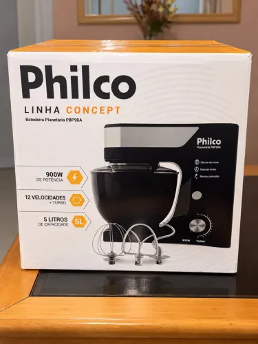 Batedeira Philco lacrada 900W 5L