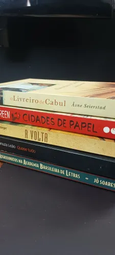 Kit livros diversos desapega literatura brasileira romance suspense ação