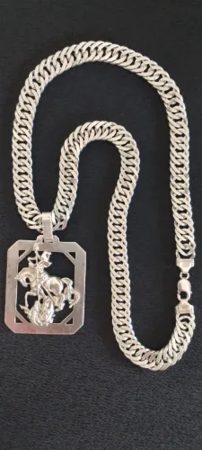 Cordão de prata modelo de fábrica valor pra vender logo 3.000