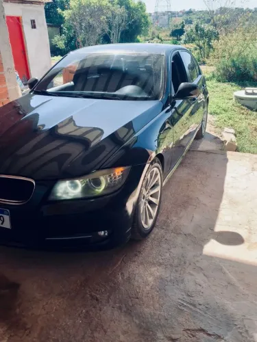 BMW 320I A 2010