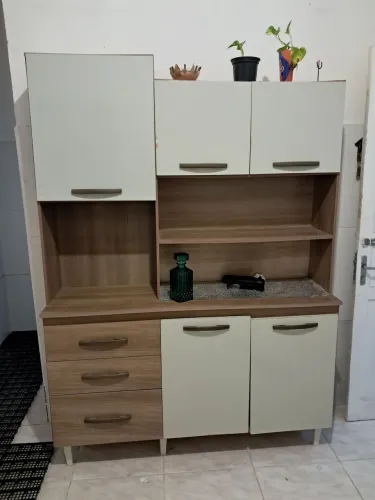  Armário de cozinha  funcional  -  usado 