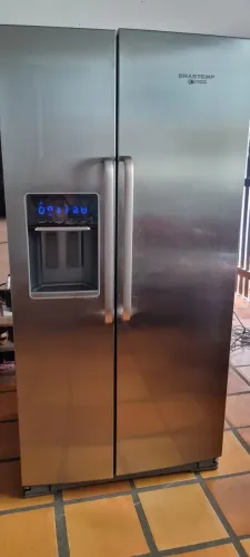 Side by side brastemp gormand 554 litros com maquina de gelo inox perfeita semi nova