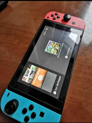 Nintendo switch V2 desbloqueado semi novo