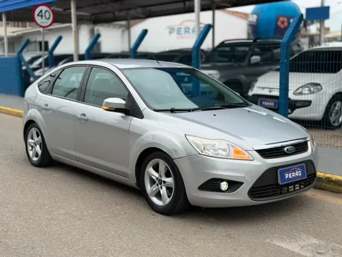 Ford Focus 1.6 S/se/se Plus Flex 8v/16v 5P 2011