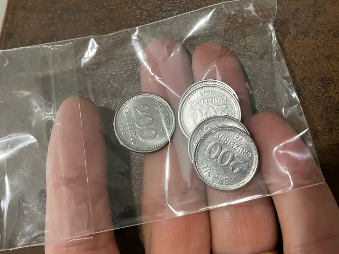 Lote moedas antigas 200 cruzeiros 