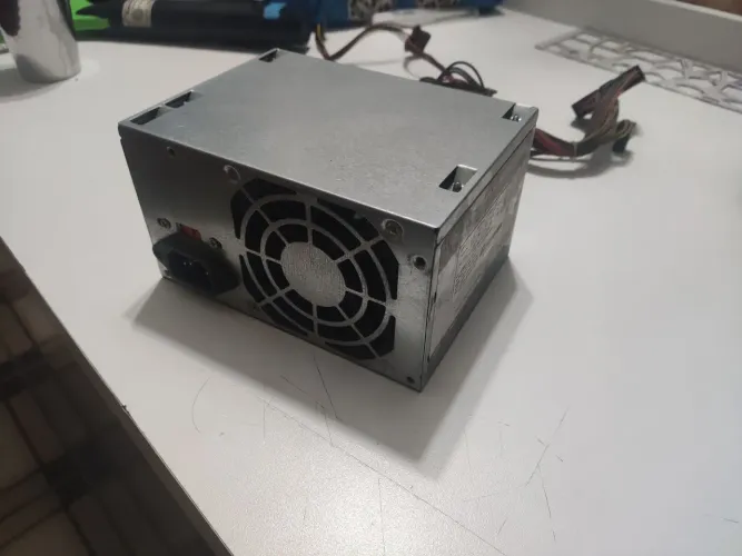 FONTE DE ALIMENTAÇÃO ATX 220W