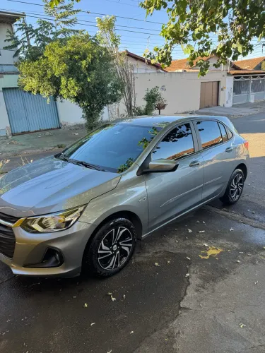 Chevrolet Onix Hatch LT 1.0 12V Flex Mec. 4P 2025