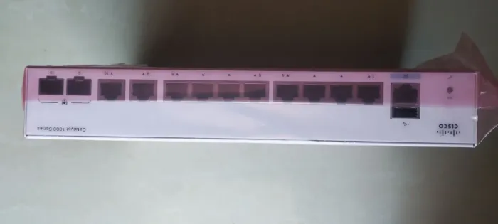 Suitch Cisco Catalyst C1000 8T