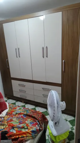 Quarda roupa