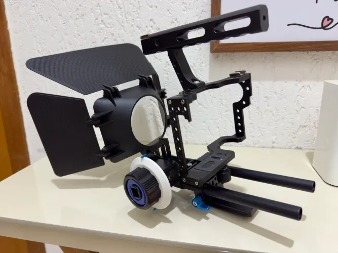 Cage Rig Câmera Cinema Universal + Folow Focus