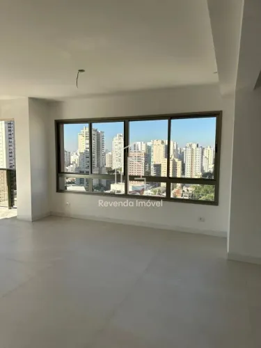 Apartamento de Luxo com 4 Quartos e 3 Suítes na Vila Romana, SP 5 vagas 325m² Agende sua v