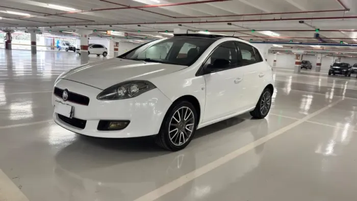 Fiat Bravo Sporting 1.8 Flex 16V 5P 2014