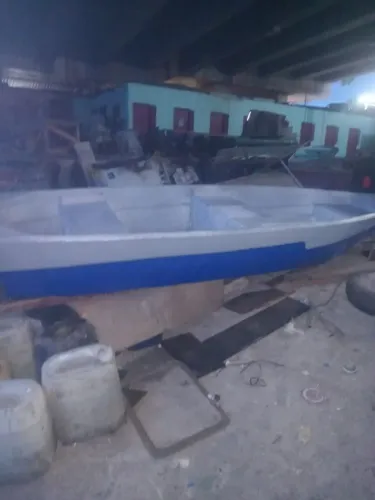 Barco de fibra 3.25x1.00