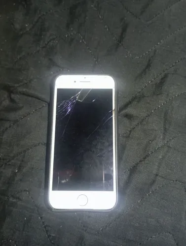 iPhone 8