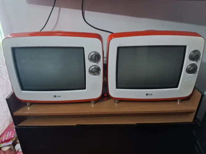 Vendo TV LG retro raridade.