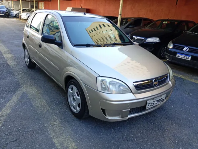 Chevrolet Corsa Hat. Maxx 1.4 8V Econoflex 5P 2012