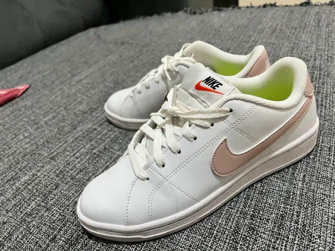 Tênis Nike