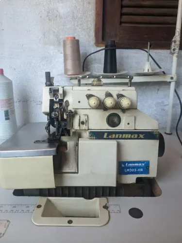 Máquina Overloque Lanmax 303-HR
