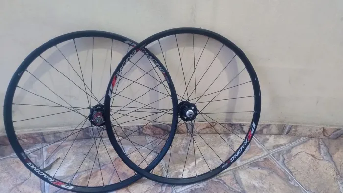 Roda bike 26 xc leve 1670g sapim