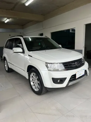 Suzuki Grand Vitara 2.0 16V 4x2/4x4 5P Aut. 2014