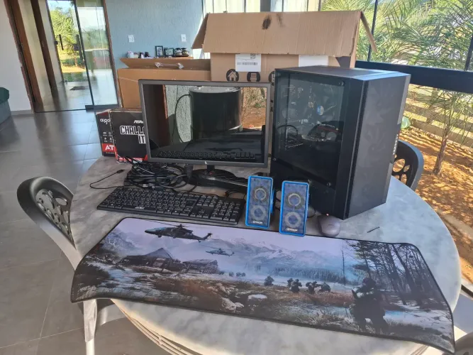 Vendo Pc Gamer ou troco em projetor.