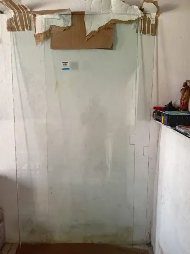 Porta de vidro temperado 8mm ótimo para sua sala ou sua loja 
