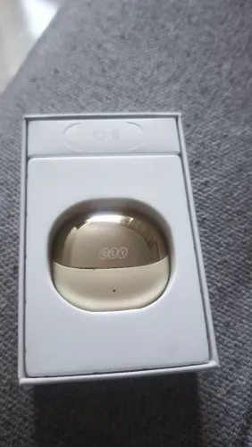 Fone QCY MeloBuds PRO dourado