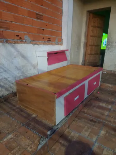 Cama de solteiro