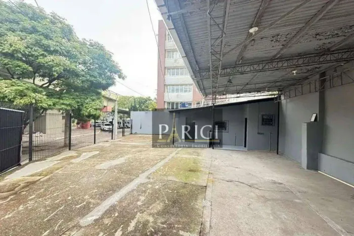 Pavilhão para alugar, 227 m² por R$ 2.980,00/mês - São João - Porto Alegre/RS