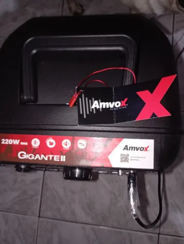 Caixa de som Amvox 220w