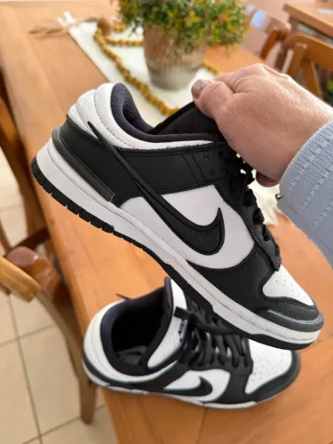 Nike Dunk Low Twist