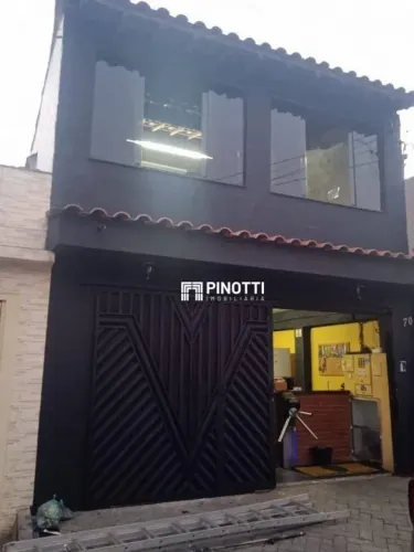 Sobrado com 2 dormitórios à venda, 270 m² por R$ 580.000,00 - Parque Terra Nova II - São B