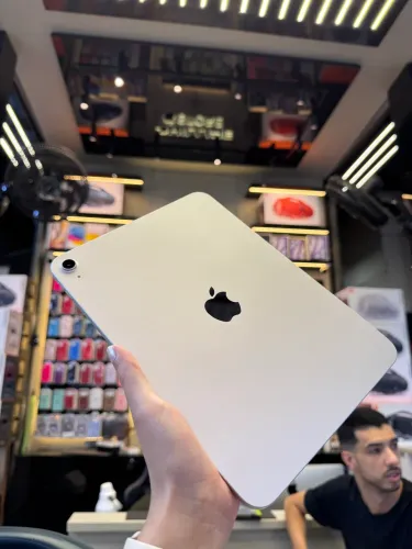 iPad 11 128GB