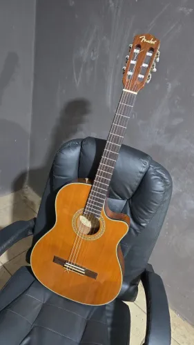 VIOLÃO FENDER NYLON