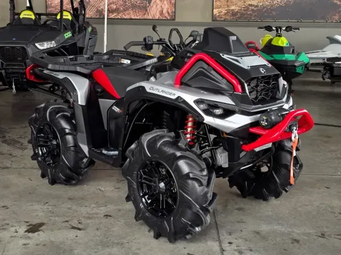 QUADRICICLO OUTLANDER XMR 1000 ANO 2025 499 KM 