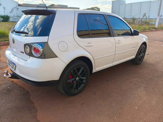 Volkswagen Golf Sportline 1.6 MI Total Flex 8V 4P 2013