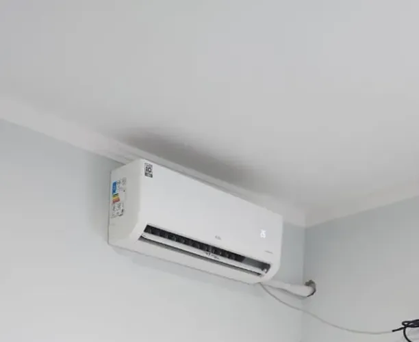 Ar-Condicionado TCL Inverter 9.000 BTUs