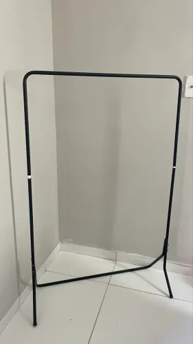 Arara de roupas