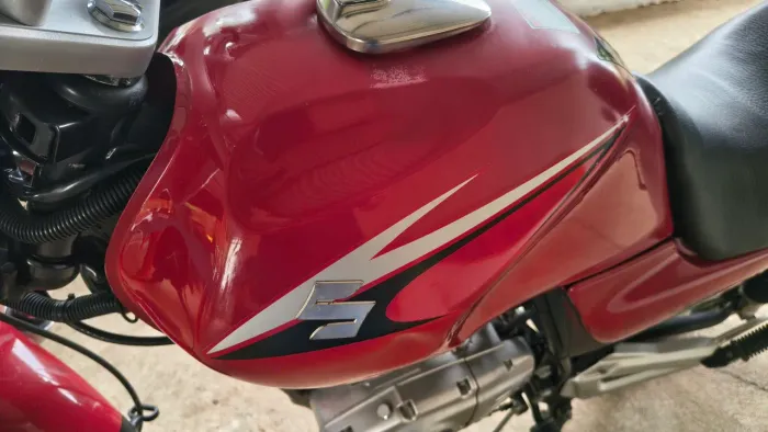 Suzuki yes zera