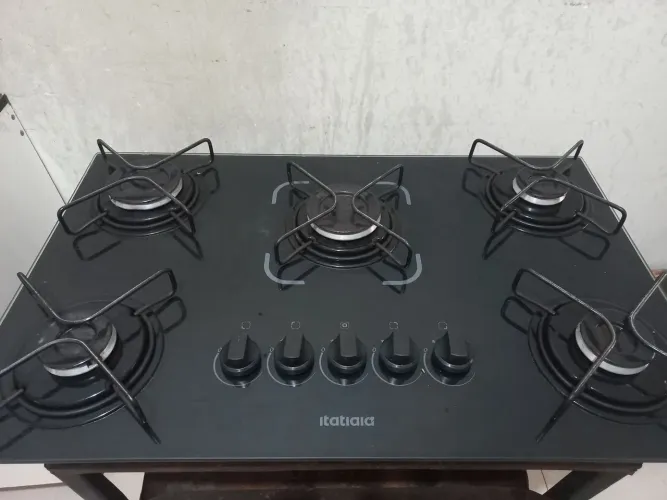 Vendo fogão 5 Bocas Itatiaia Cooktop Usado
