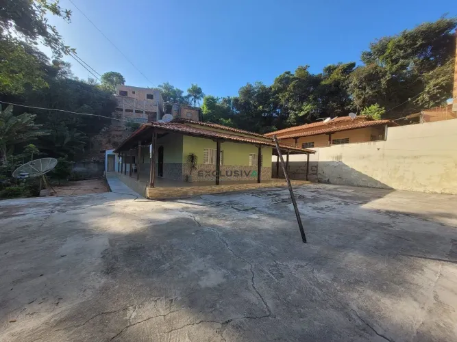 Casa lote De 1.250 m², Com Suíte No Bairro SOLAR DO MADEIRA EM CONTAGEM !!!