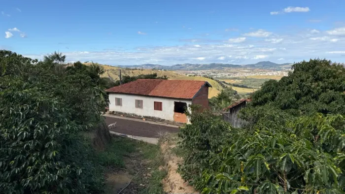 Sitio a venda em Jacutinga - MG