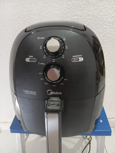 Fritadeira sem óleo 5.3 L Midea <br>Tamanho família