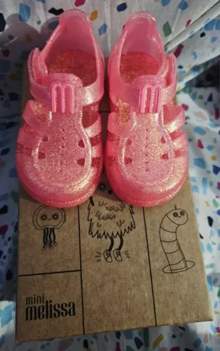 Melissa baby campana