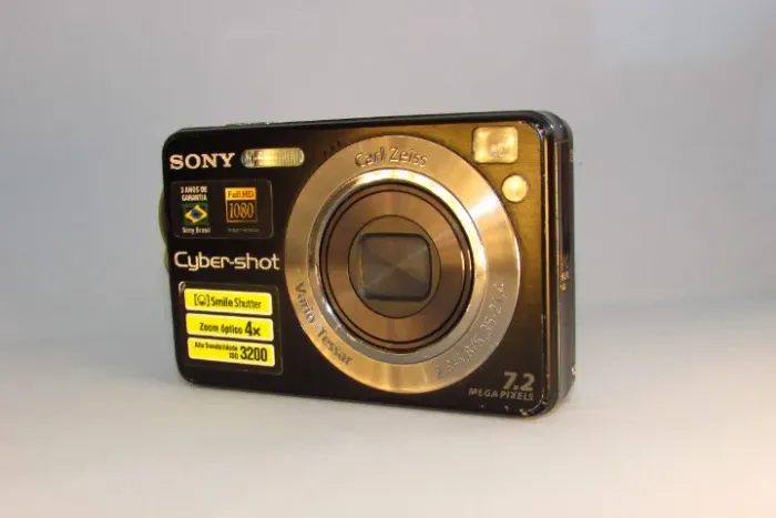 Sony DSC-W110 com acessórios