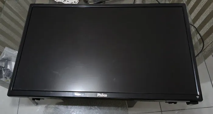 TV 24 POLEGADAS FULL HD