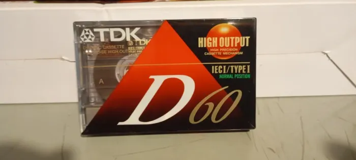 fita cassete TDK D60 lacrada de 60 minutos